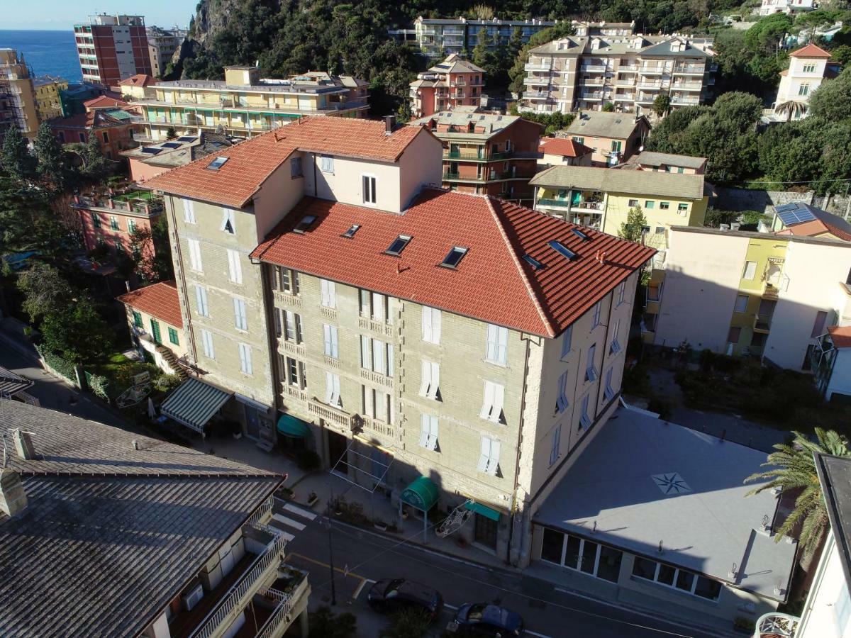 Appartement Tino Brezza Di Mare à Deiva Marina Extérieur photo